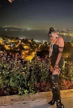 Kulp escort ilan sitesi ve profil vitrini