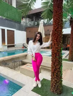 Meriç escort ilanları ve öne çıkan vitrinler